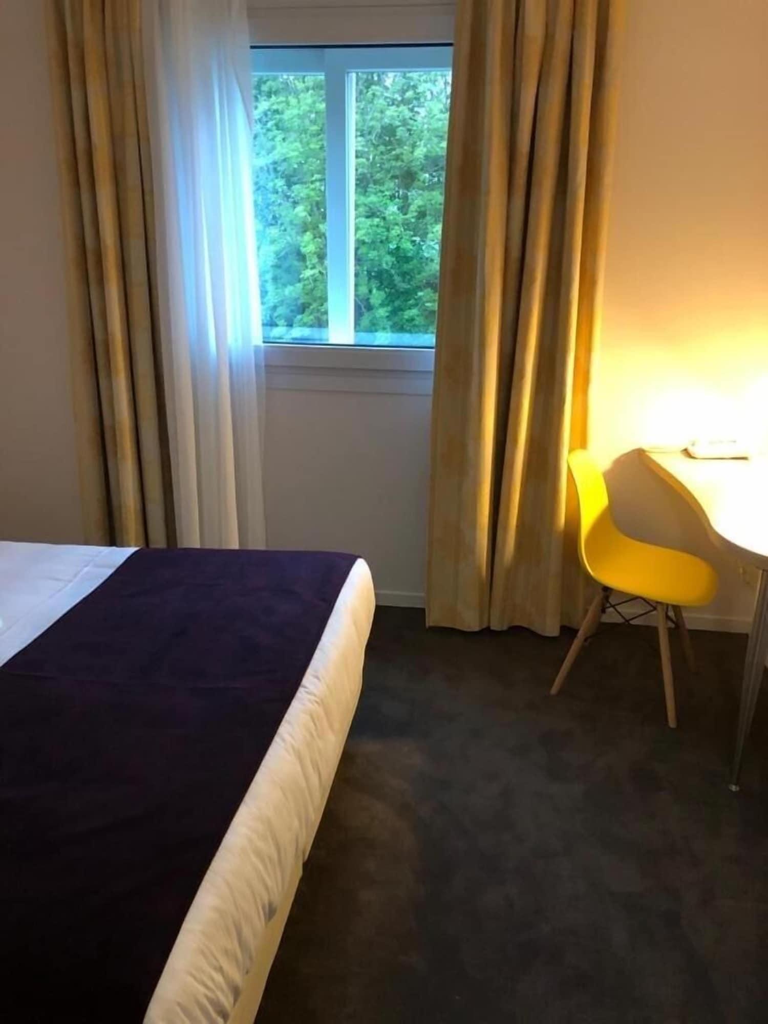 Le Manoir 호텔 Orchies 외부 사진