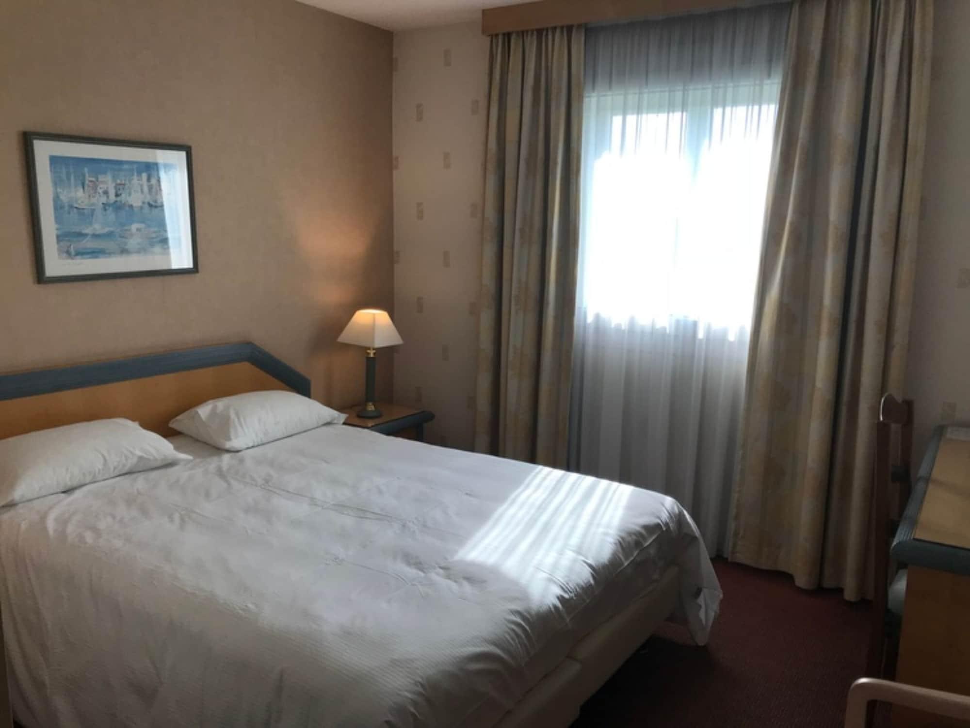 Le Manoir 호텔 Orchies 외부 사진