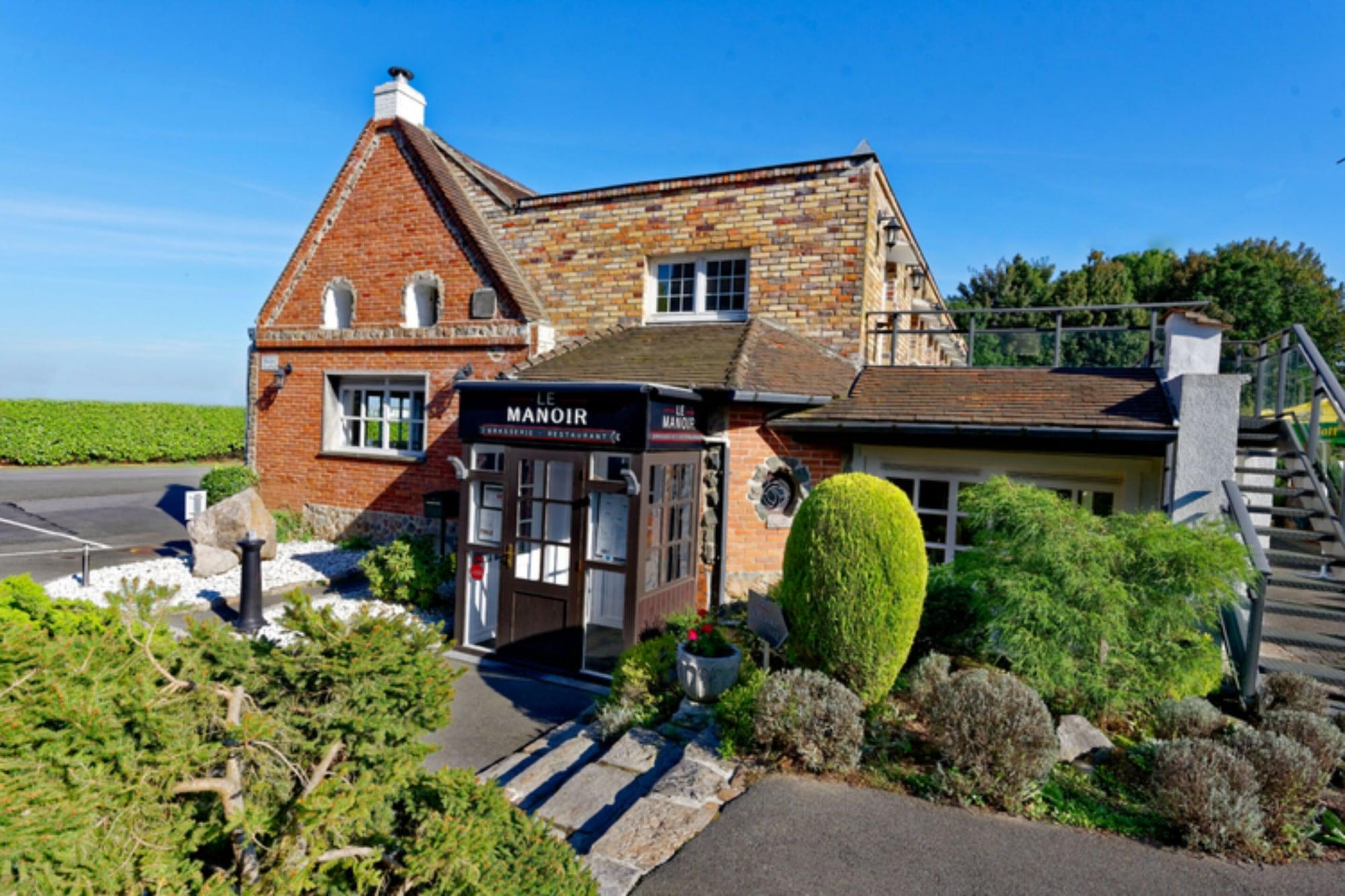 Le Manoir 호텔 Orchies 외부 사진